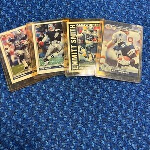 Lot of Dallas Cowboys trading cards from early 90s including Emmitt Smith